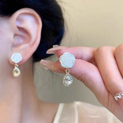 White Camellia Mosquito Coil No Pierced Female Earrings