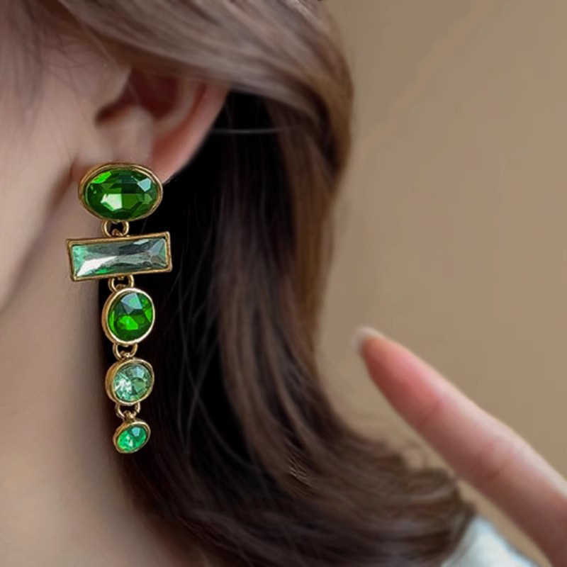 Retro Green Gradient Tassel High-grade Earrings