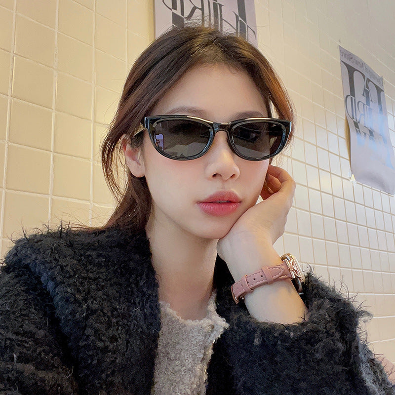 Retro Black Cat Eye UV Resistant Sunglasses