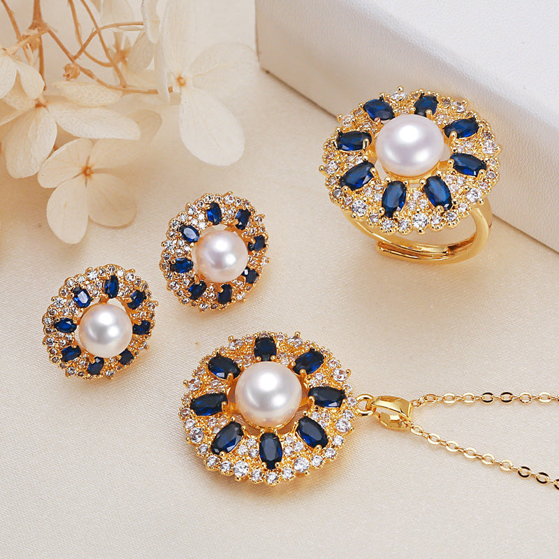 Flat Round Pearl Beccarite Gold Sun Flower Ear Studs
